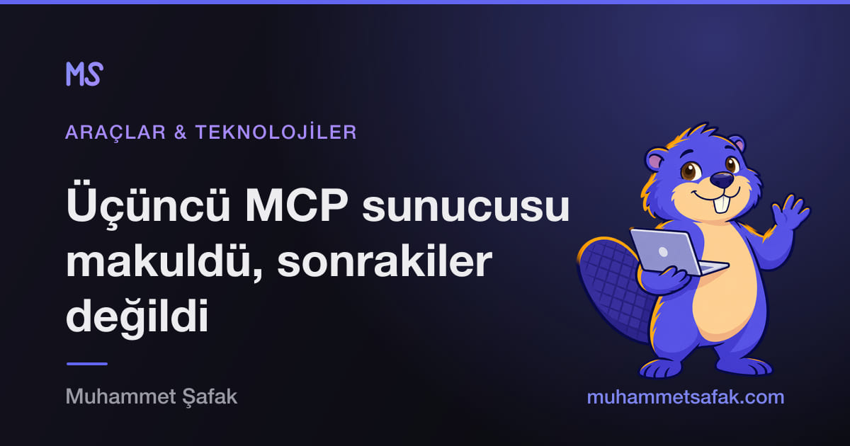 Tan’lı bir paylaşım kartı örneği — Tan elinde bir laptopla el sallıyor, solda yazı başlığı ve kategori etiketi görünüyor